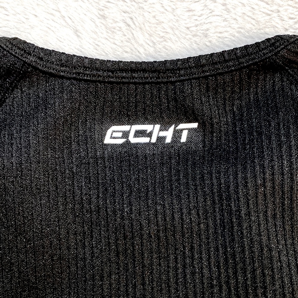 Echt Arise Comfort Cropped Long Sleeve — Black - Picture 5 of 6